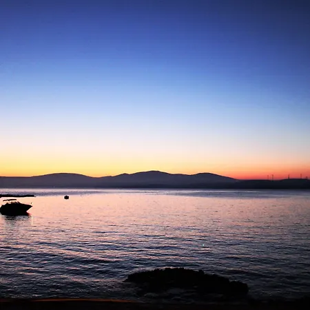 住宿加早餐酒店 Akkum 塞费里希萨尔