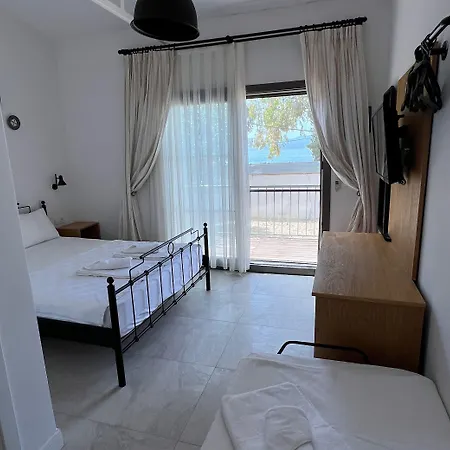 Akkum Bed & Breakfast 3*