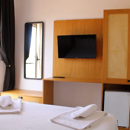 Akkum セェフェリヒサール